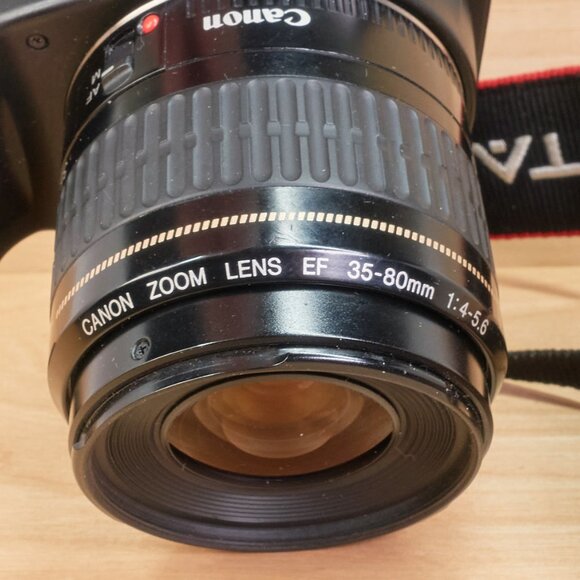 Canon EOS Rebel XS 10.1MP DSLR Camera / Canon EF 35–80mm f/4–5.6 Lens / tested - Picture 4 of 9